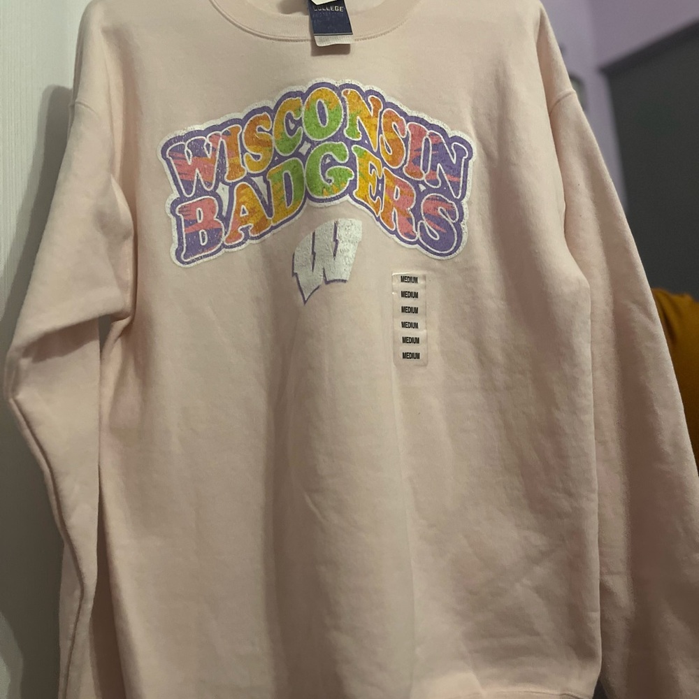 Wisconsin Badgers Kids Sweatshirt - Cream